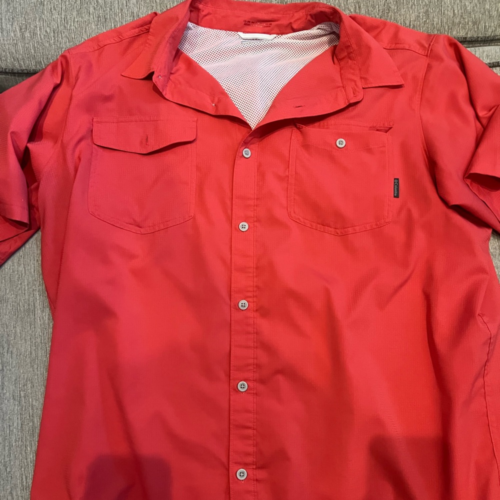 Columbia outdoor shirt